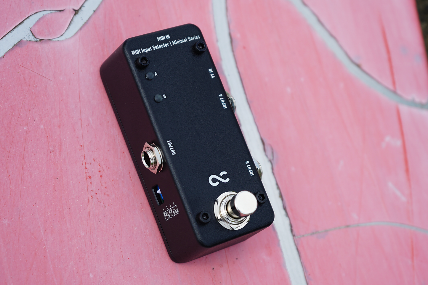 Minimal Series MIDI Input Selector (OC-M-MIS)